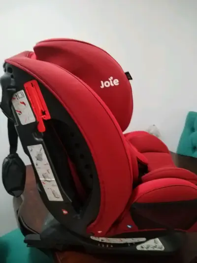 Silla de auto Joie roja para bebé - miniatura 2