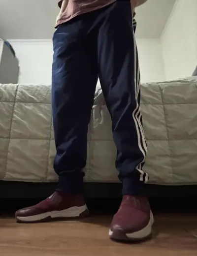 Pack 4 pantalones talla M deportivos - miniatura 1