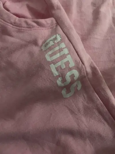 Pantalones deportivos Guess rosados para mujer - miniatura 4