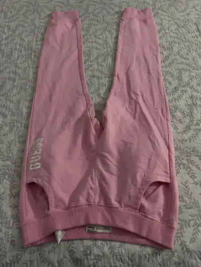 Pantalones deportivos Guess rosados para mujer - miniatura 5