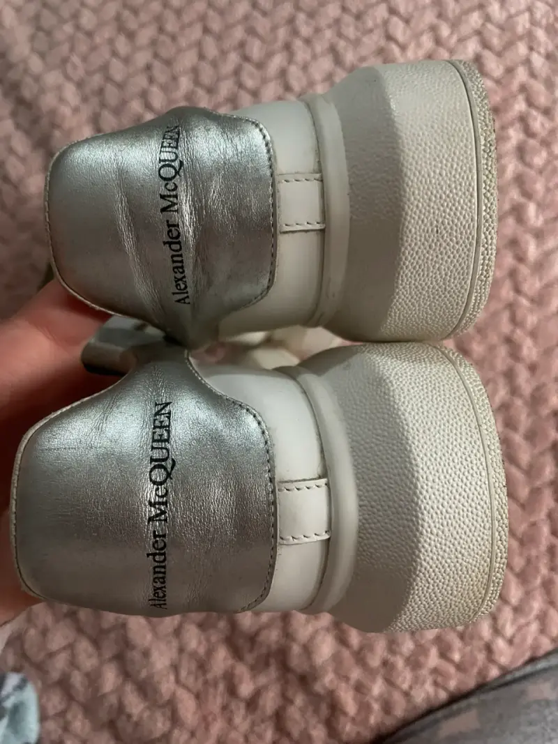 Zapatillas Alexander McQueen blancas - 3