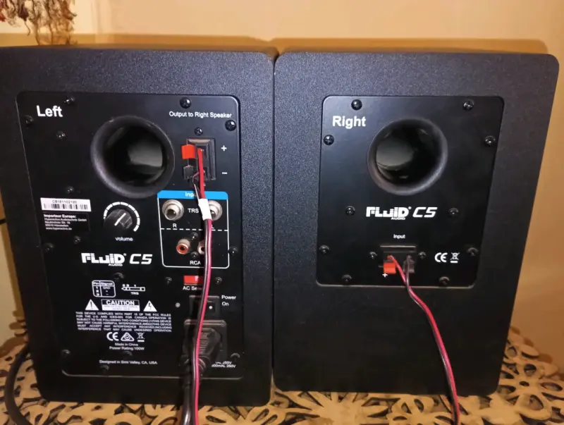 Parlantes Fluid Audio de alta fidelidad - 2