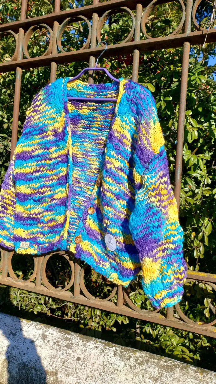 Chaleco de lana multicolor tejido a mano - 5