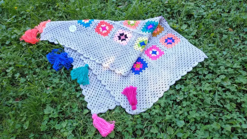 Manta tejida a crochet multicolor Piecera - 4