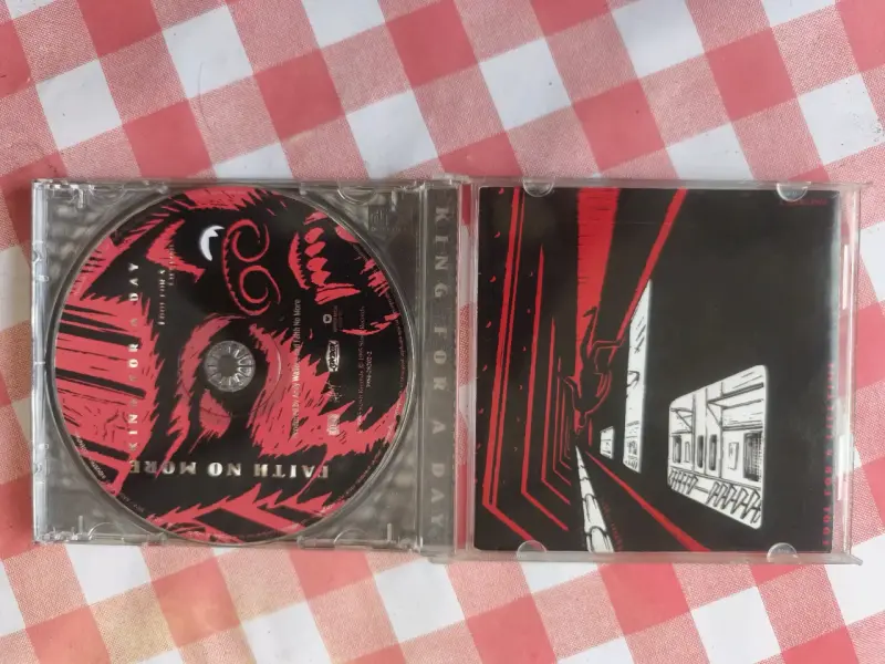 CD Faith No More - King for a Day - 3