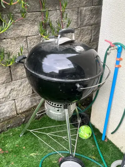 Parrilla mastertouch weber poco uso - miniatura 1
