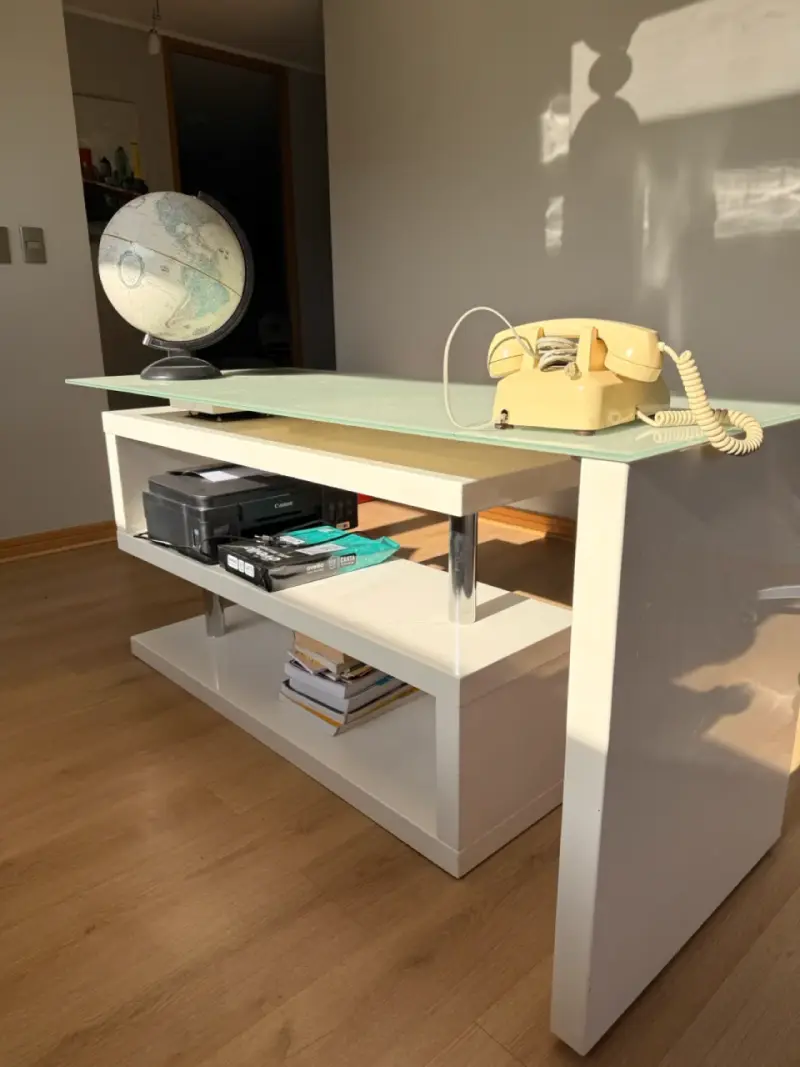 Escritorio ejecutivo en L - 5