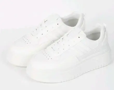 Zapatillas blancas con plataforma - 2