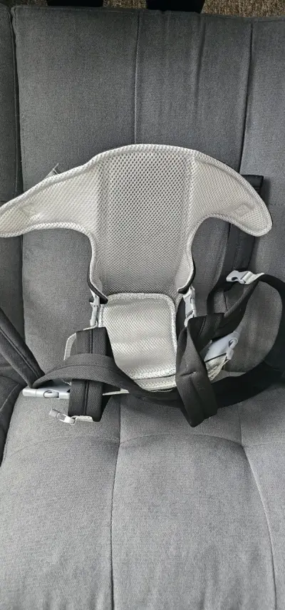 Mochila portabebés ergonómica gris - miniatura 3