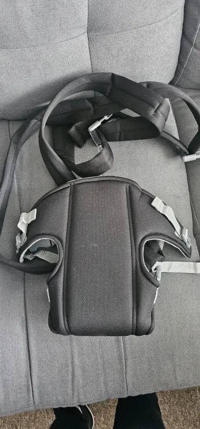 Mochila portabebés ergonómica gris - miniatura 4