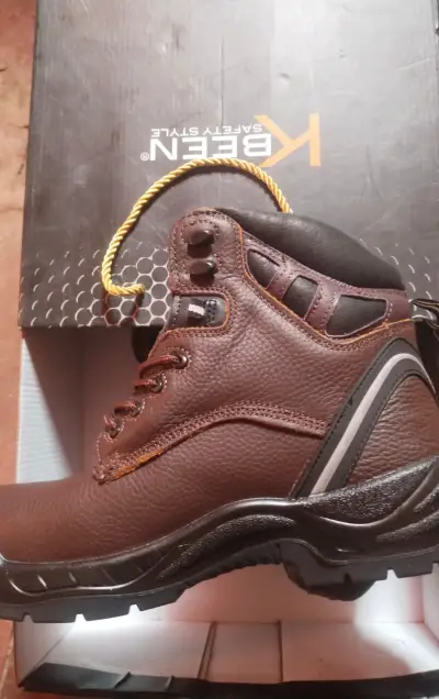 Botas de segurida Kbeen. - miniatura 1