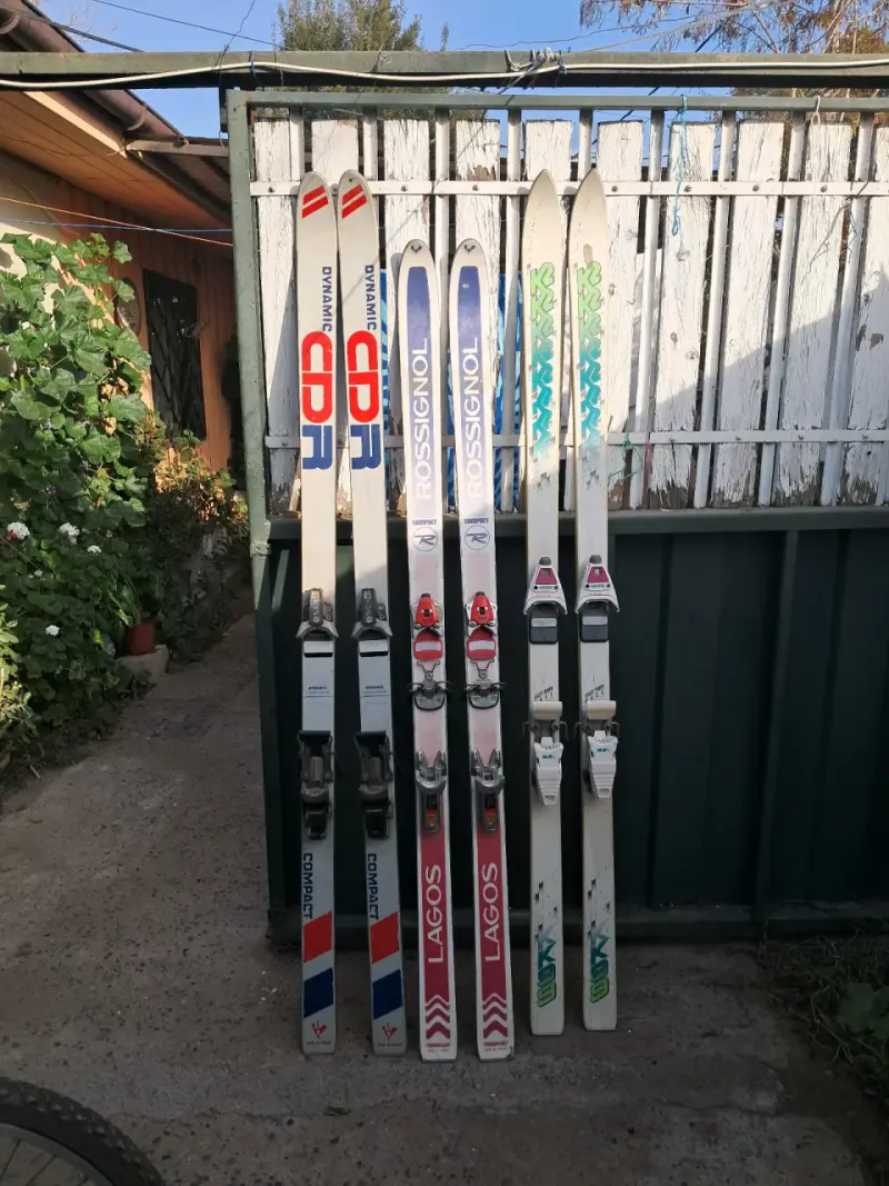 Juego de esquís de montaña usados - 1