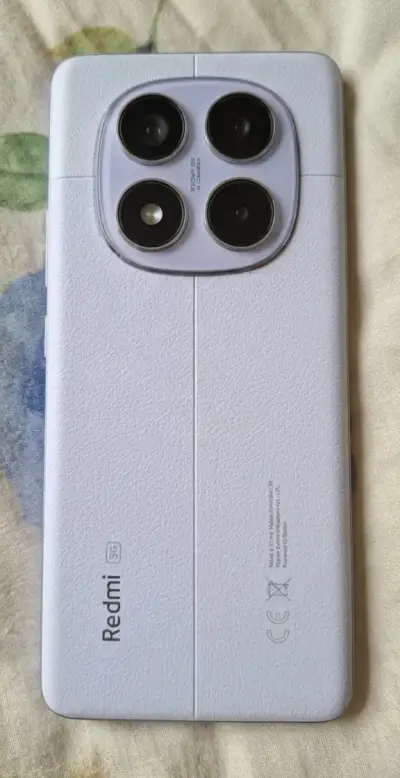 Smartphone Redmi 5G con triple cámara - miniatura 1