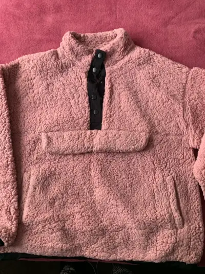 Polar rosado con botones negros - miniatura 1