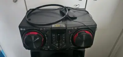 Sistema de sonido LG XBOOM CJ45 - miniatura 1