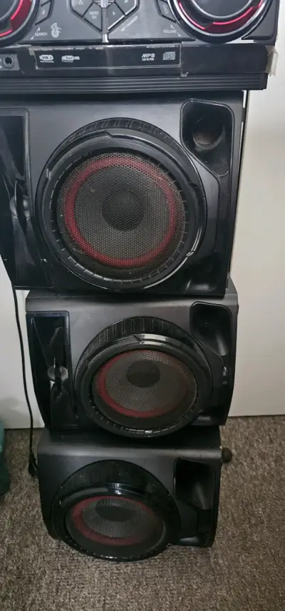 Sistema de sonido LG XBOOM CJ45 - miniatura 2