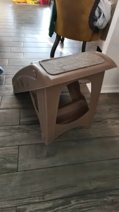 Escalera para mascotas con alfombra antideslizante - miniatura 3
