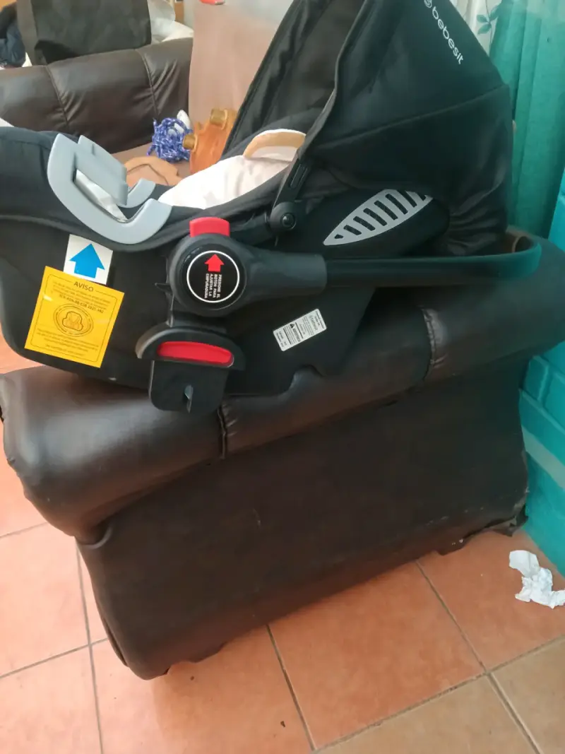 Silla de auto para bebé Bebesit - 1