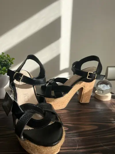Sandalias de plataforma negras Zibel - miniatura 3