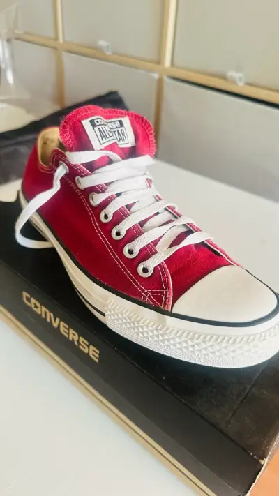 Zapatillas Converse All Star Burdeo - miniatura 1