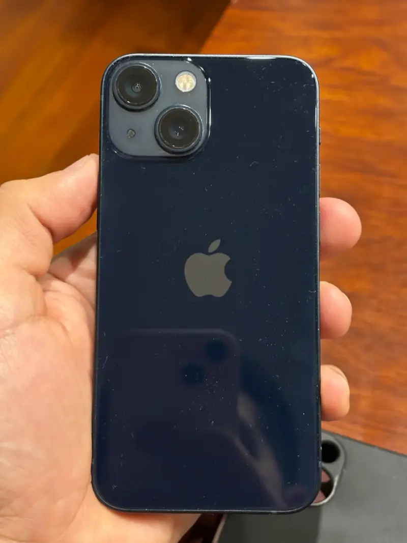 iPhone 13 mini (con garantía) - 3