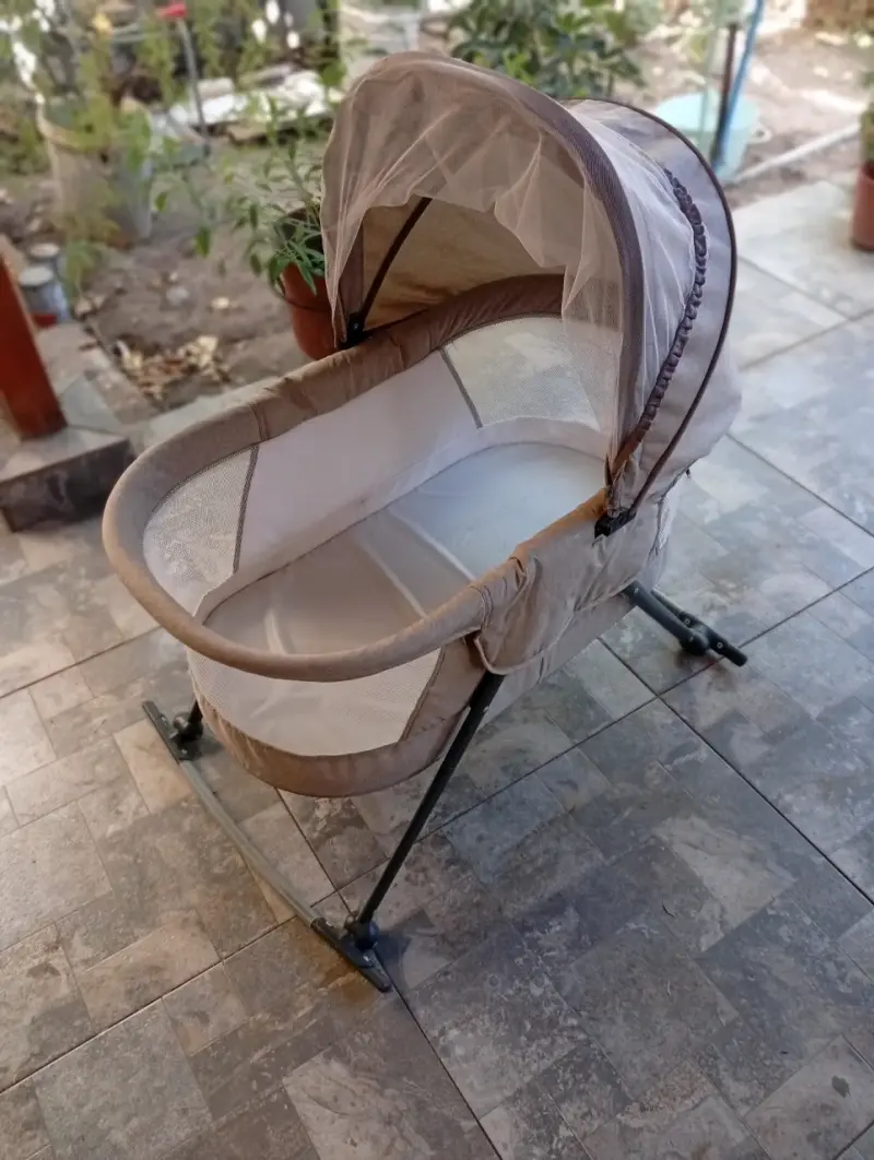 Cuna moisés portátil con mosquitero - 3
