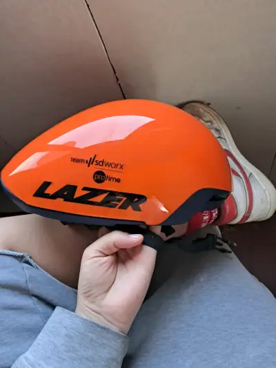 Casco de ciclismo Lazer naranja - miniatura 1