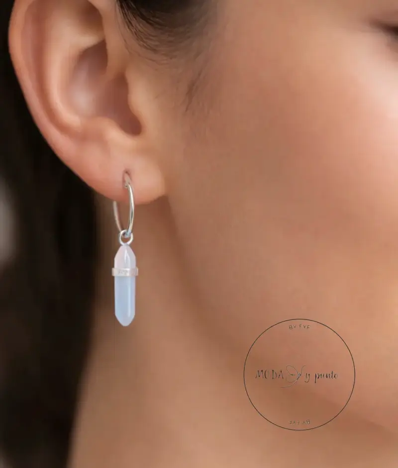Aros colgantes de cristal azul