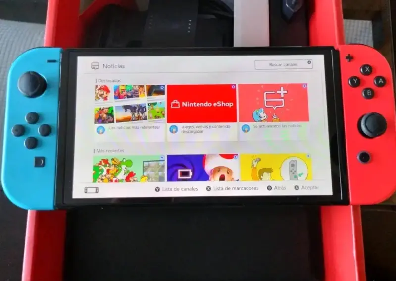 Nintendo Switch OLED con juego Donkey Kong - 4
