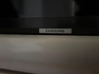 Televisor Samsung LED 50 pulgadas - miniatura 5