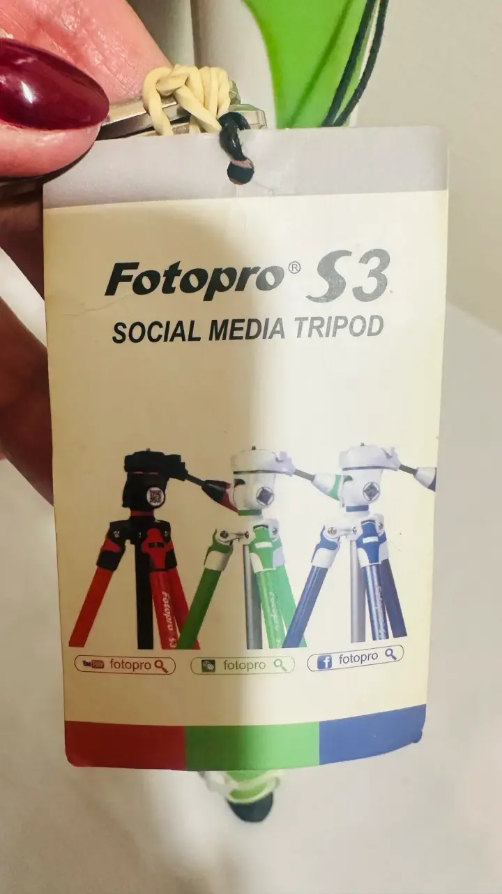 Trípode ajustable para cámara - 3