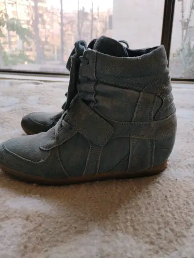 Botines de gamuza gris para mujer - miniatura 2