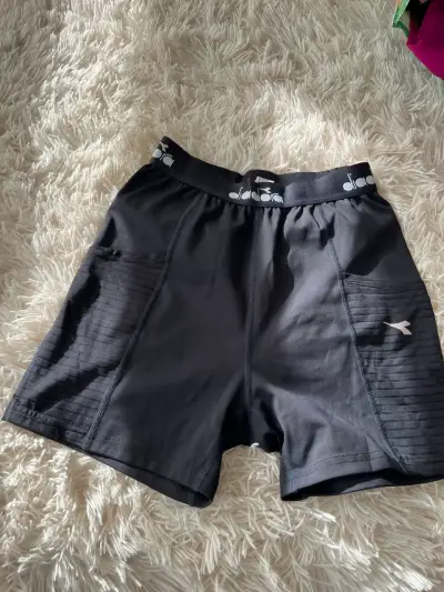 Shorts deportivos Diadora negros - miniatura 1