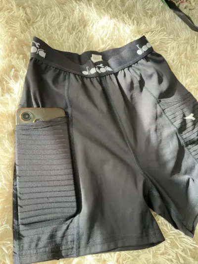 Shorts deportivos Diadora negros - miniatura 2