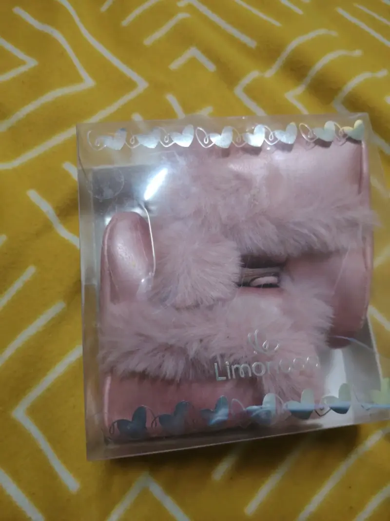 Botitas de bebé rosadas con peluche - 1