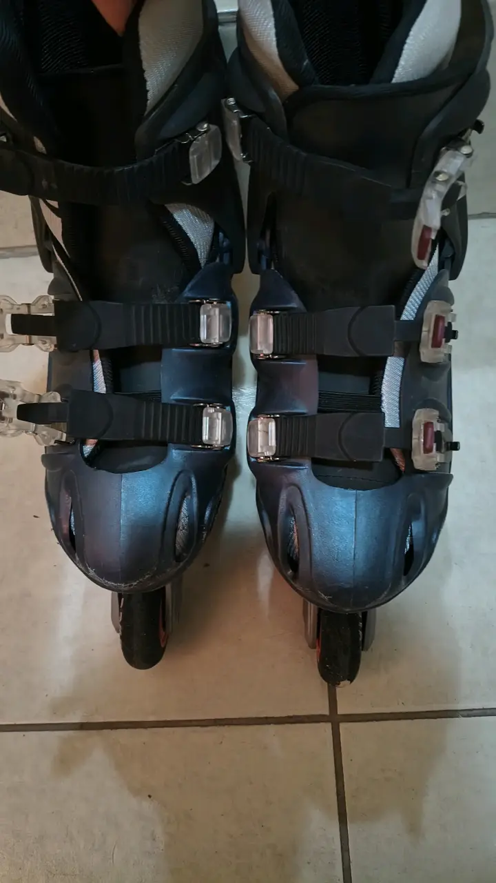 Patines en línea con protecciones - 3