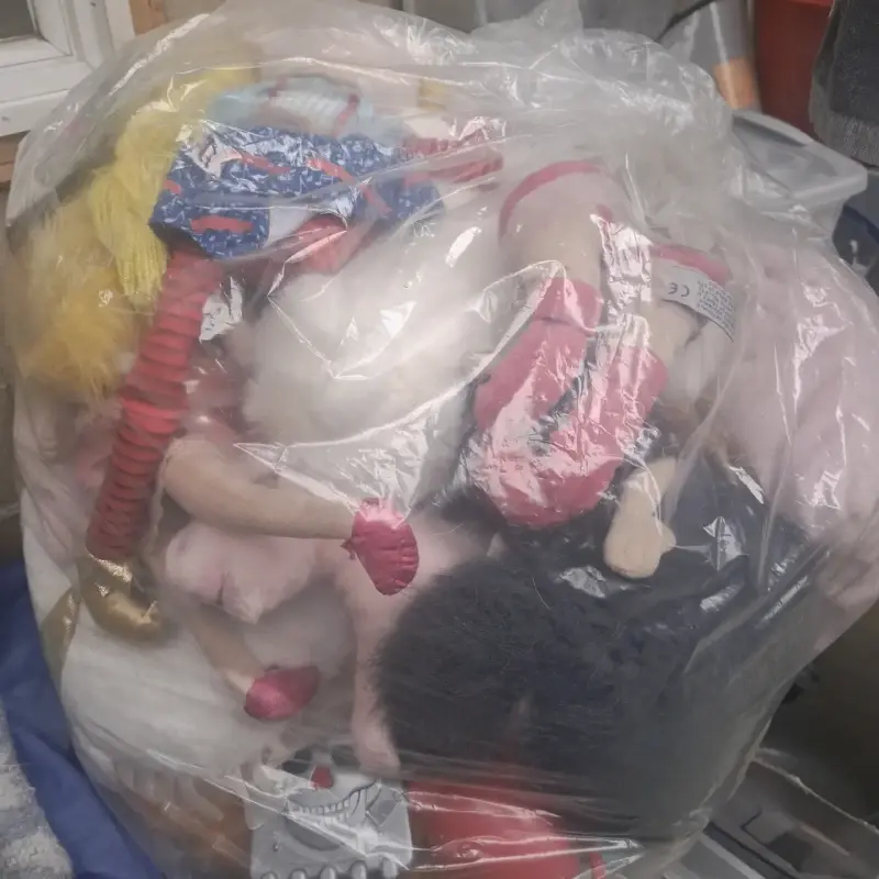 Lote de peluches variados en bolsa