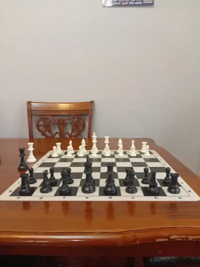 Juego de ajedrez completo NUEVO - miniatura 2
