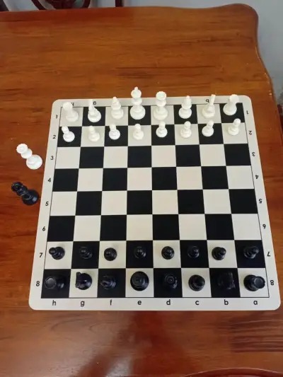 Juego de ajedrez completo NUEVO - miniatura 4