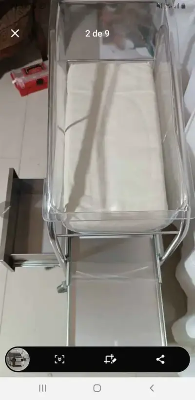 Cuna de bebé con estructura metálica - miniatura 1