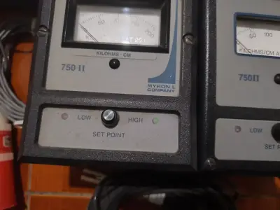 Instrumento de calidad de agua Myron L - miniatura 3