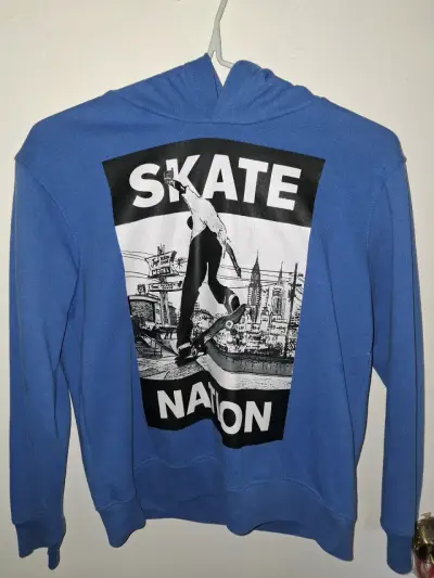 Polerón azul con diseño Skate Nation - miniatura 1