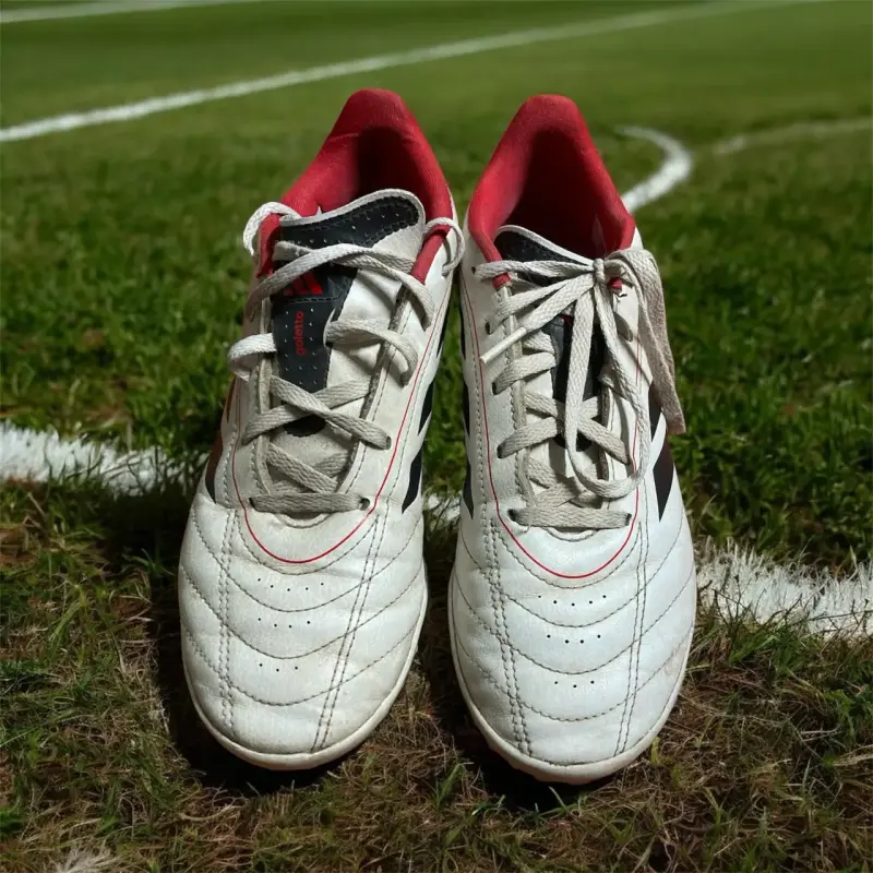 Zapatillas de fútbol para niños talla 37.5 - 3
