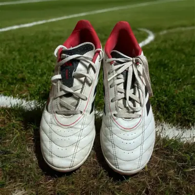 Zapatillas de fútbol para niños talla 37.5 - miniatura 3