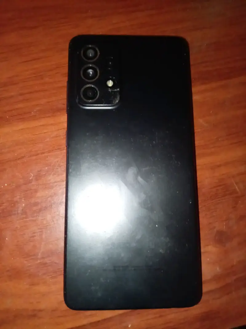 Smartphone Android en buen estado - 2