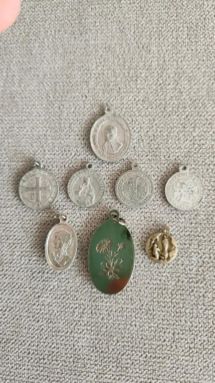 Set de medallas religiosas - 2