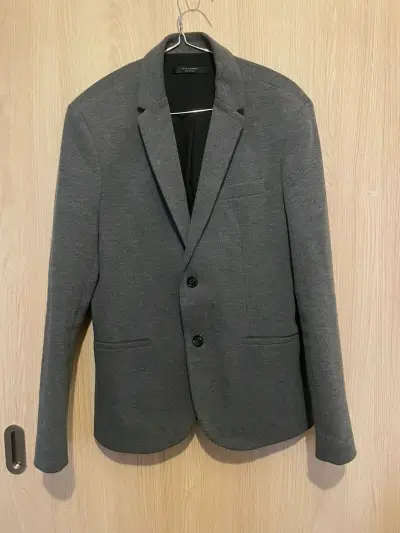 Blazer gris elegante para hombre - miniatura 1