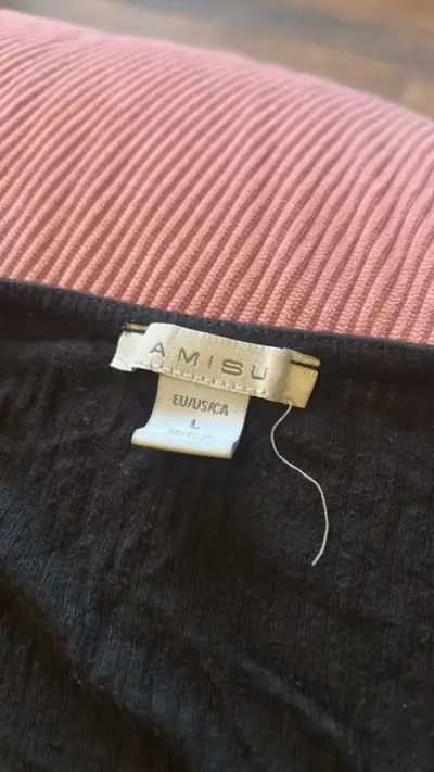 Polera negra de manga larga - miniatura 2