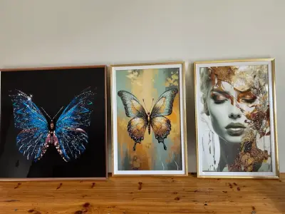 Set de cuadros decorativos con mariposas - miniatura 1