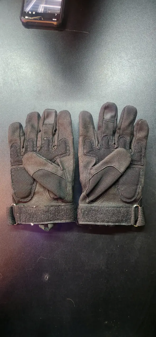Guantes tácticos negros con protección - 2